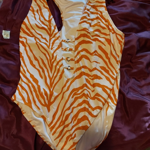 XXL swim - Picture 3 of 3